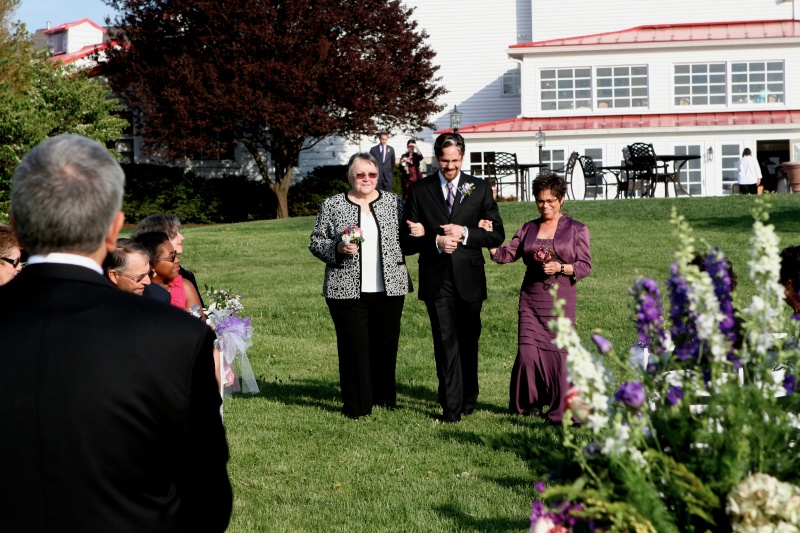 2010/04(April)/Lindsay Andrew Wedding/800x600_2010-04-23-090 Lindsay-Andrew Wedding.jpg